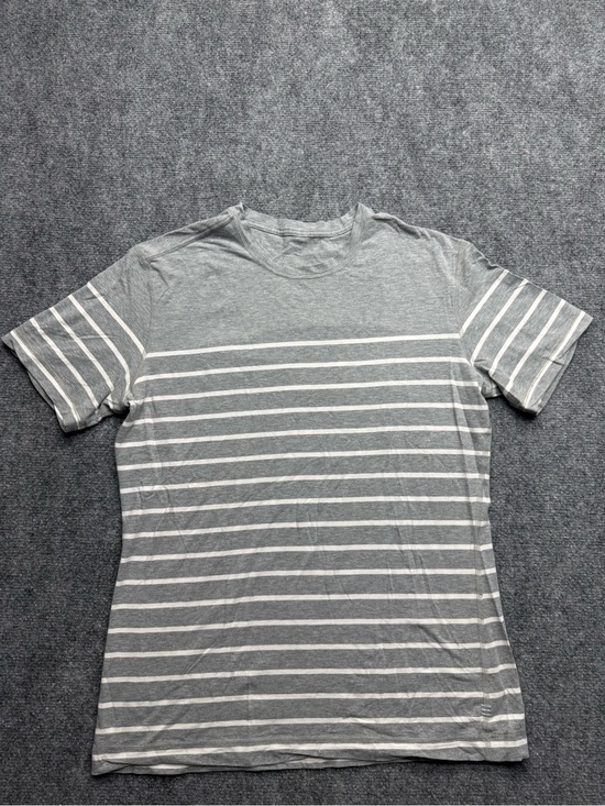 lululemon athletica Other - Lululemon Athletica Men's medium Grey Striped Crew Neck T-Shirt
